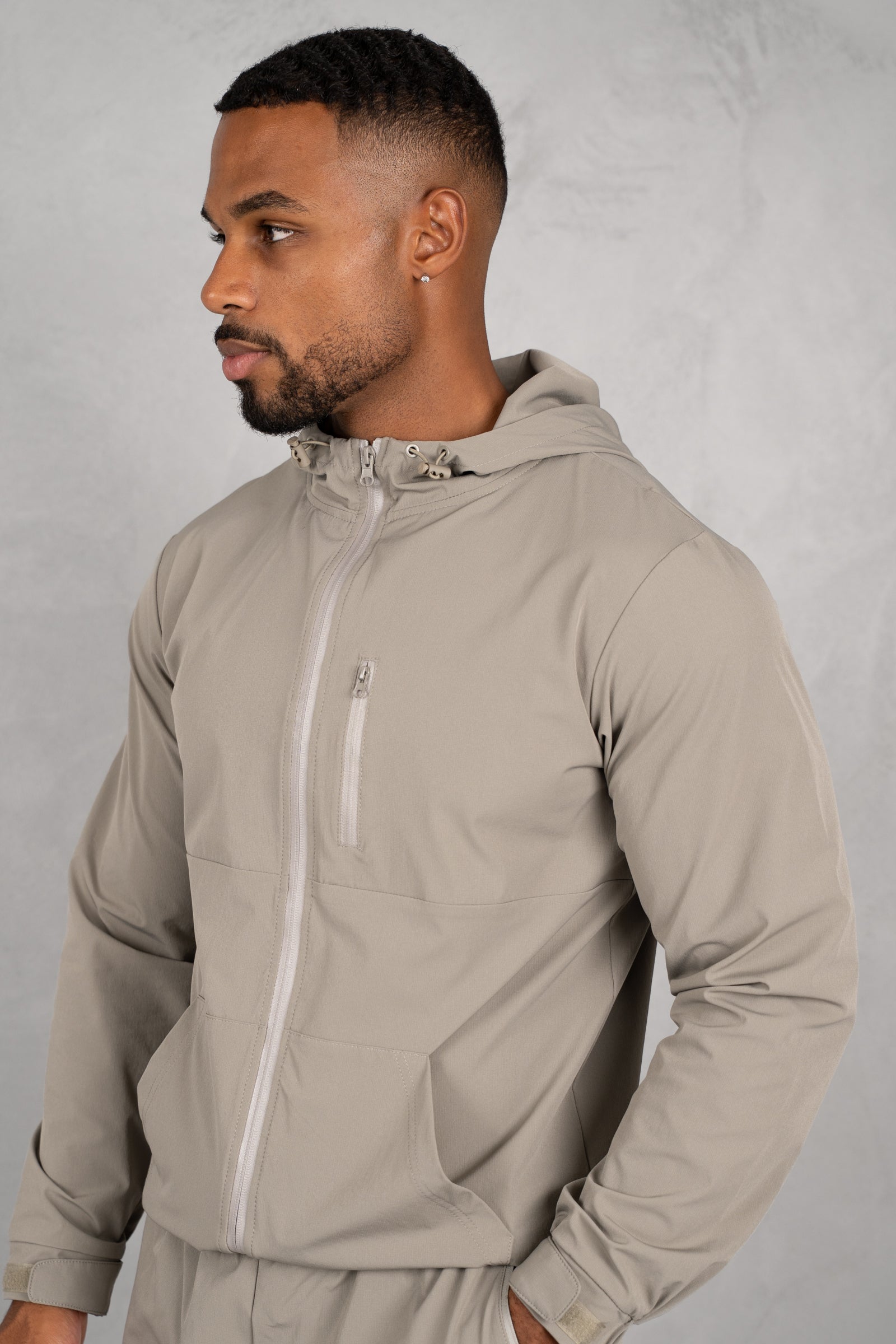 Pulse Windbreaker Jacket - Taupe