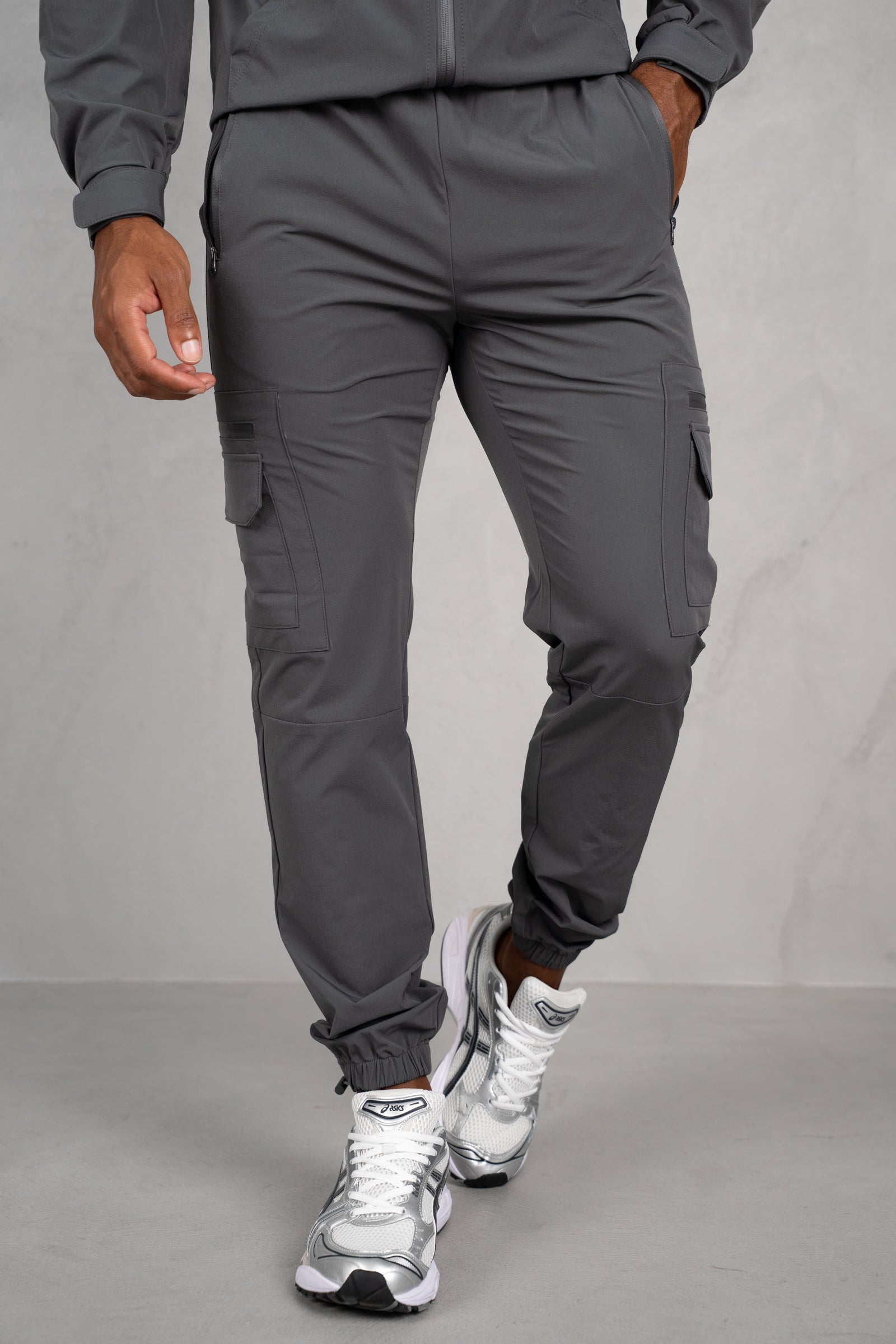 Pulse Tech Pant - Charcoal