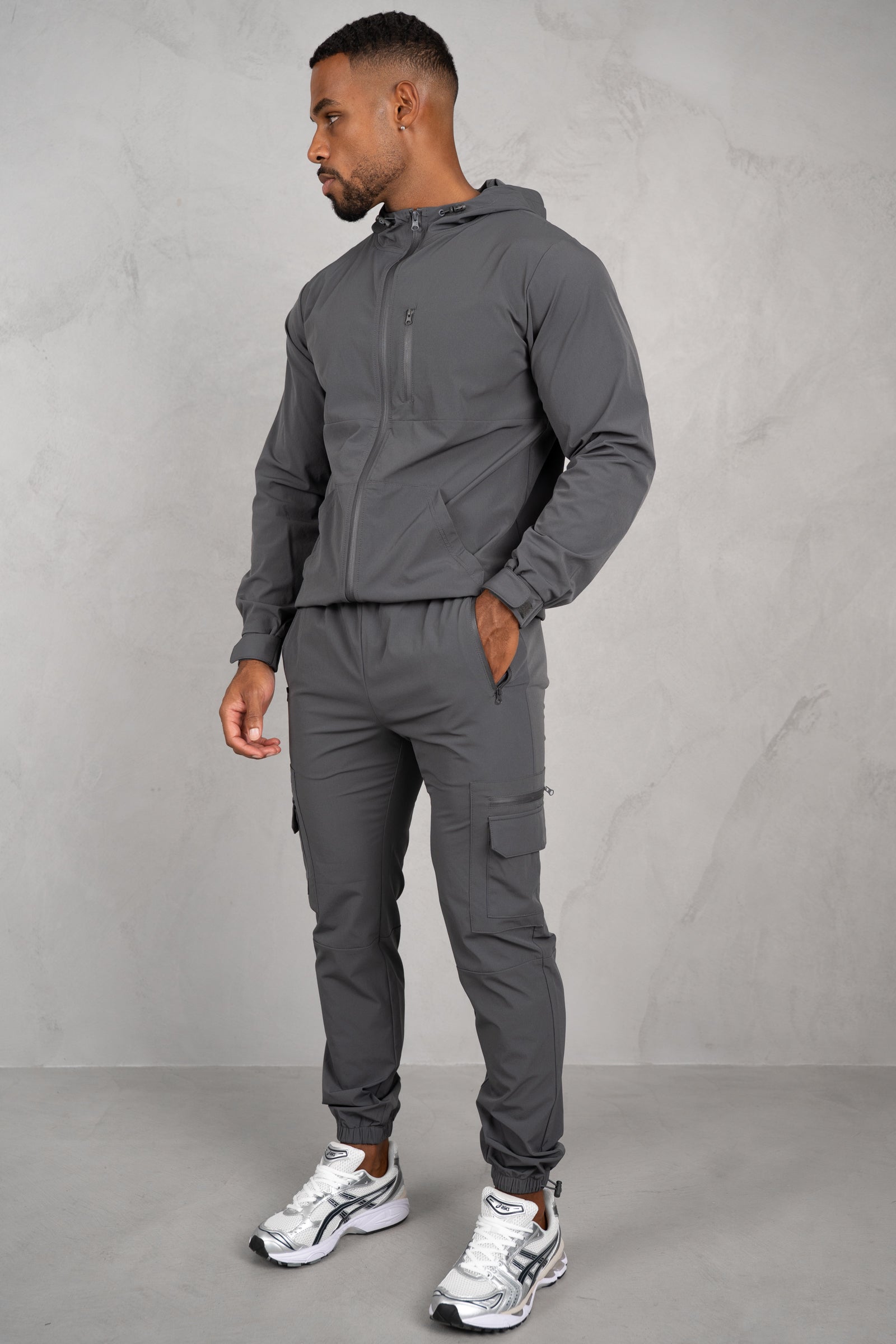 Pulse Windbreaker Jacket - Charcoal