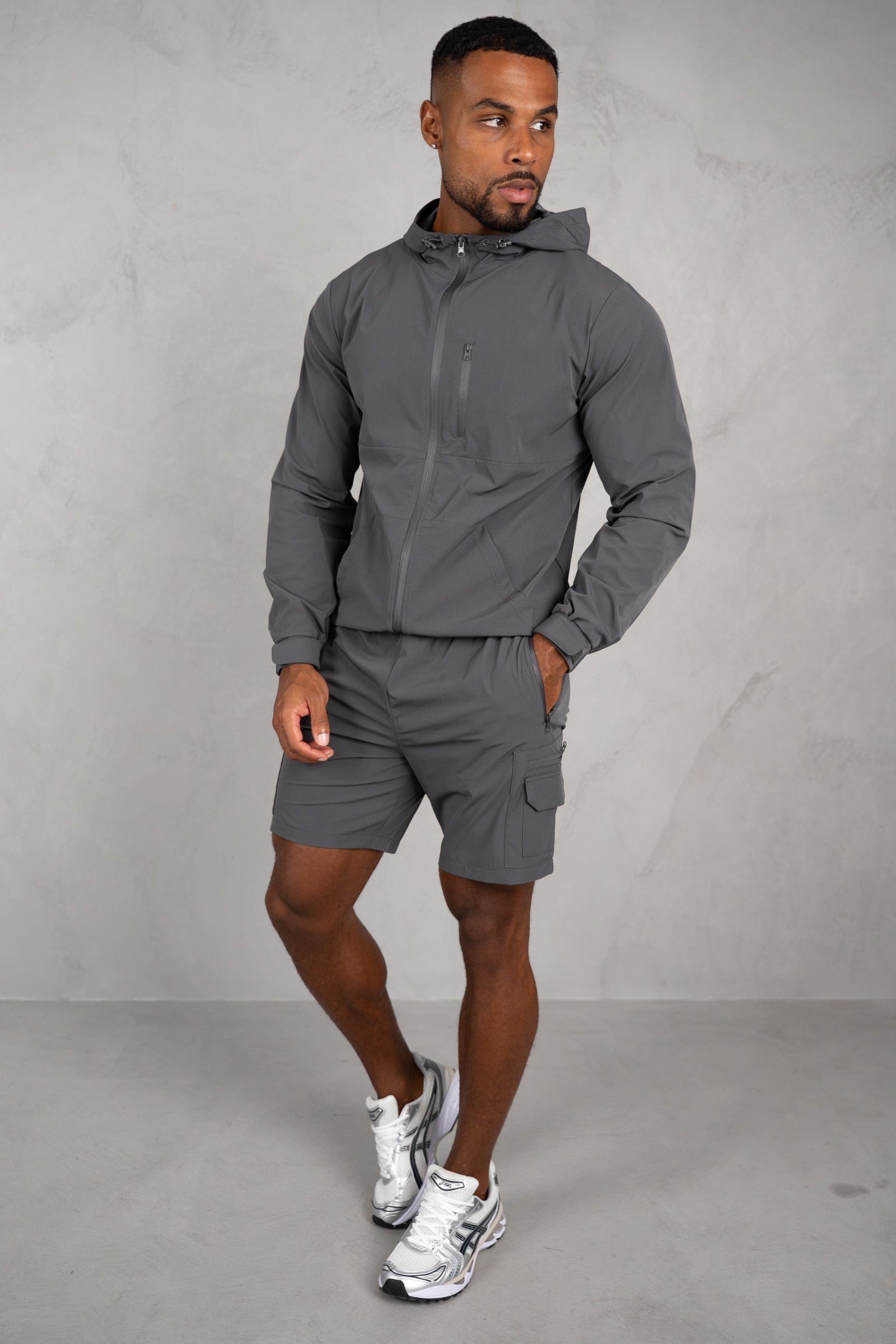 Pulse Windbreaker Jacket - Charcoal
