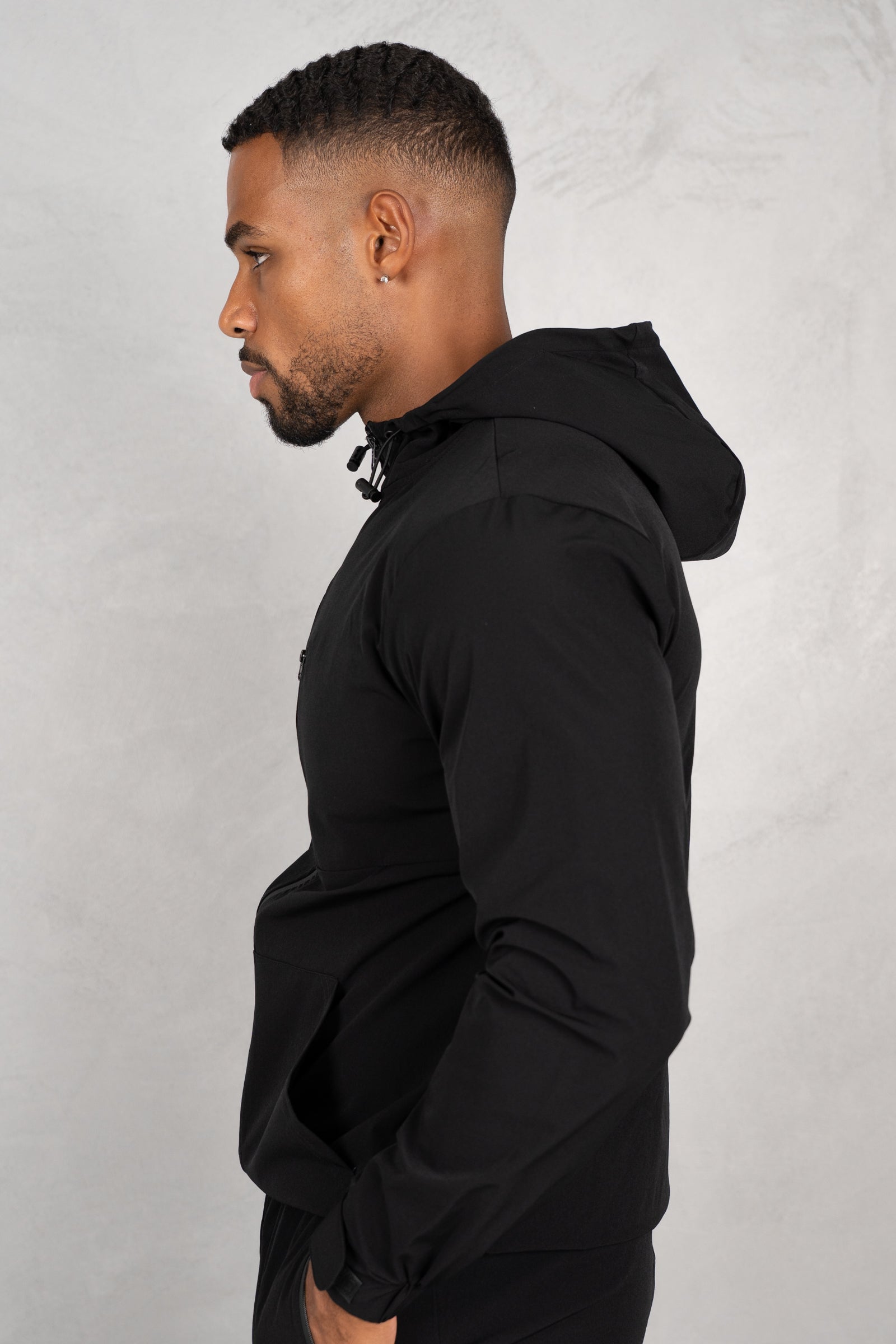 Pulse Windbreaker Jacket - Black