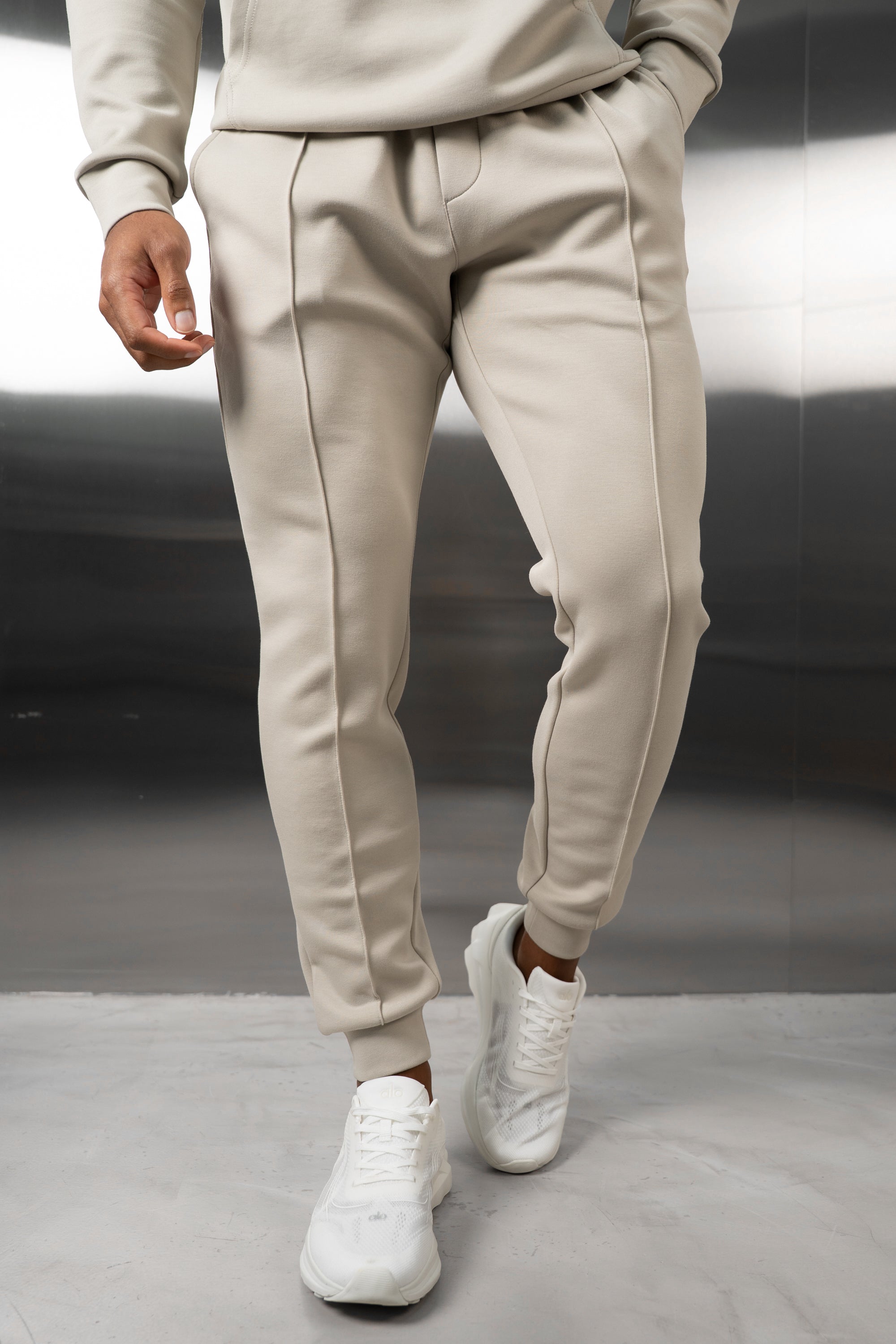 Everyday Scuba Jogger - Taupe