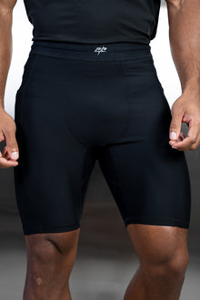 Stride Ribbed Compression Shorts - Black