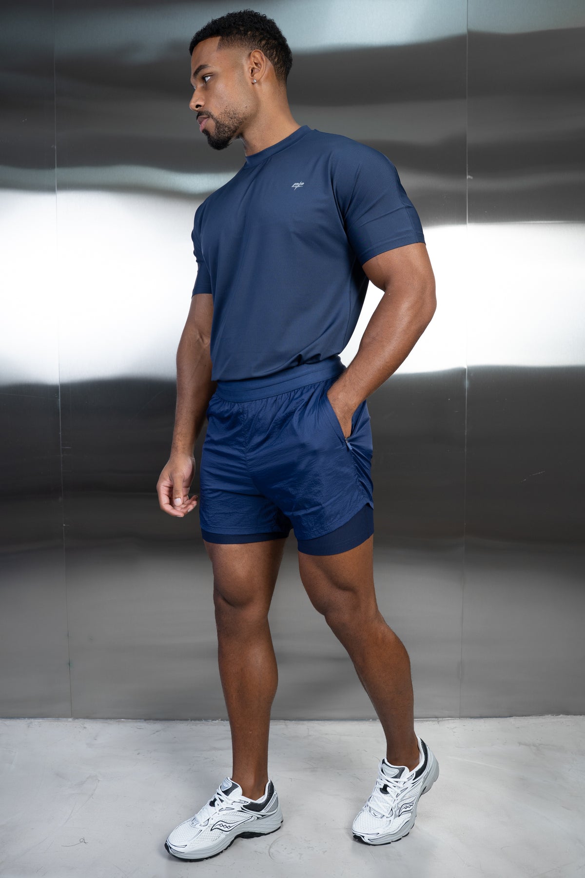 Stride Training T-Shirt - Navy
