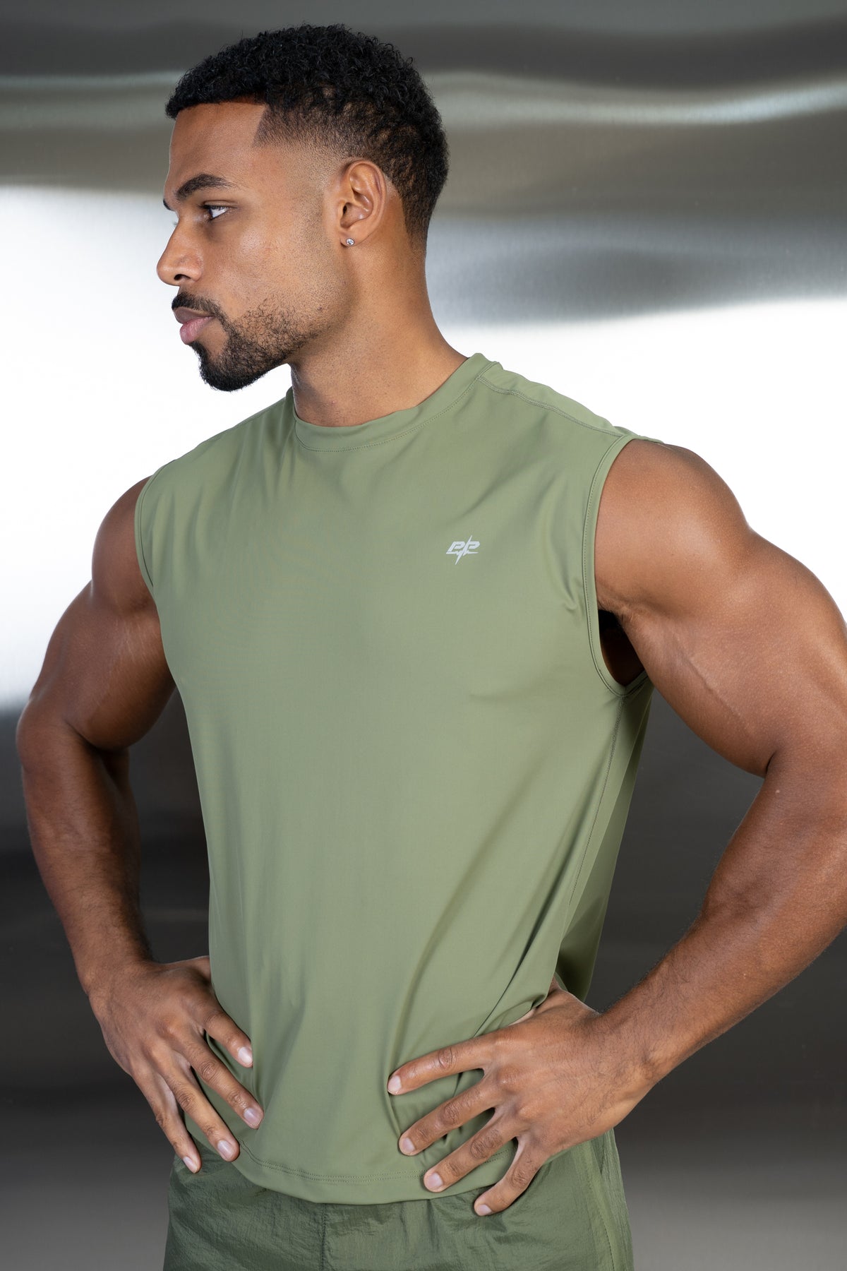 Stride Training Tank - Olive