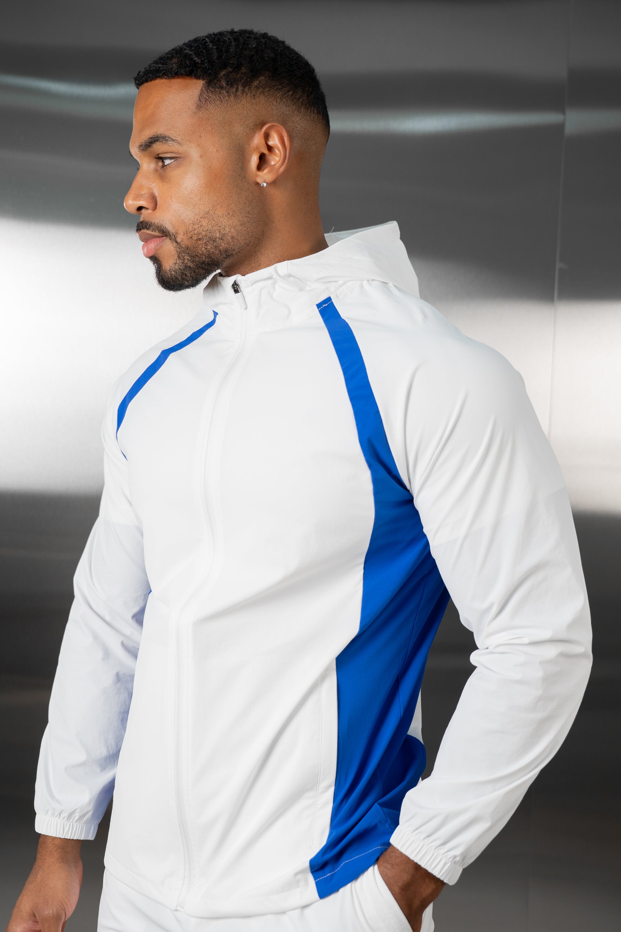Synergy Technical Windbreaker Jacket - White/Royal Blue