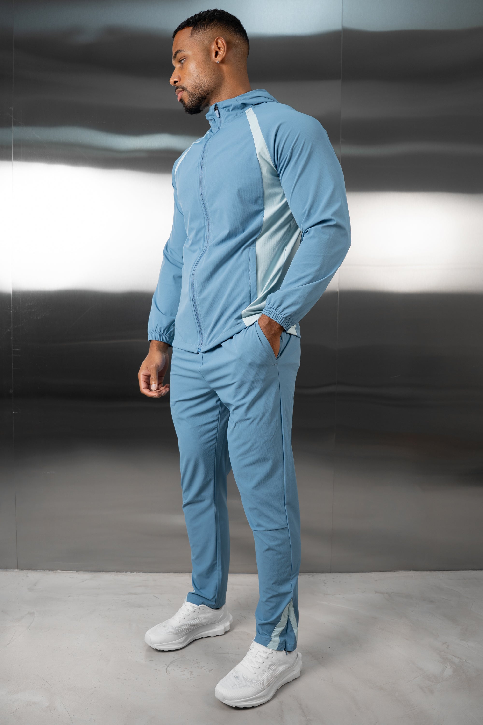 Synergy Tech Pant - Light Blue