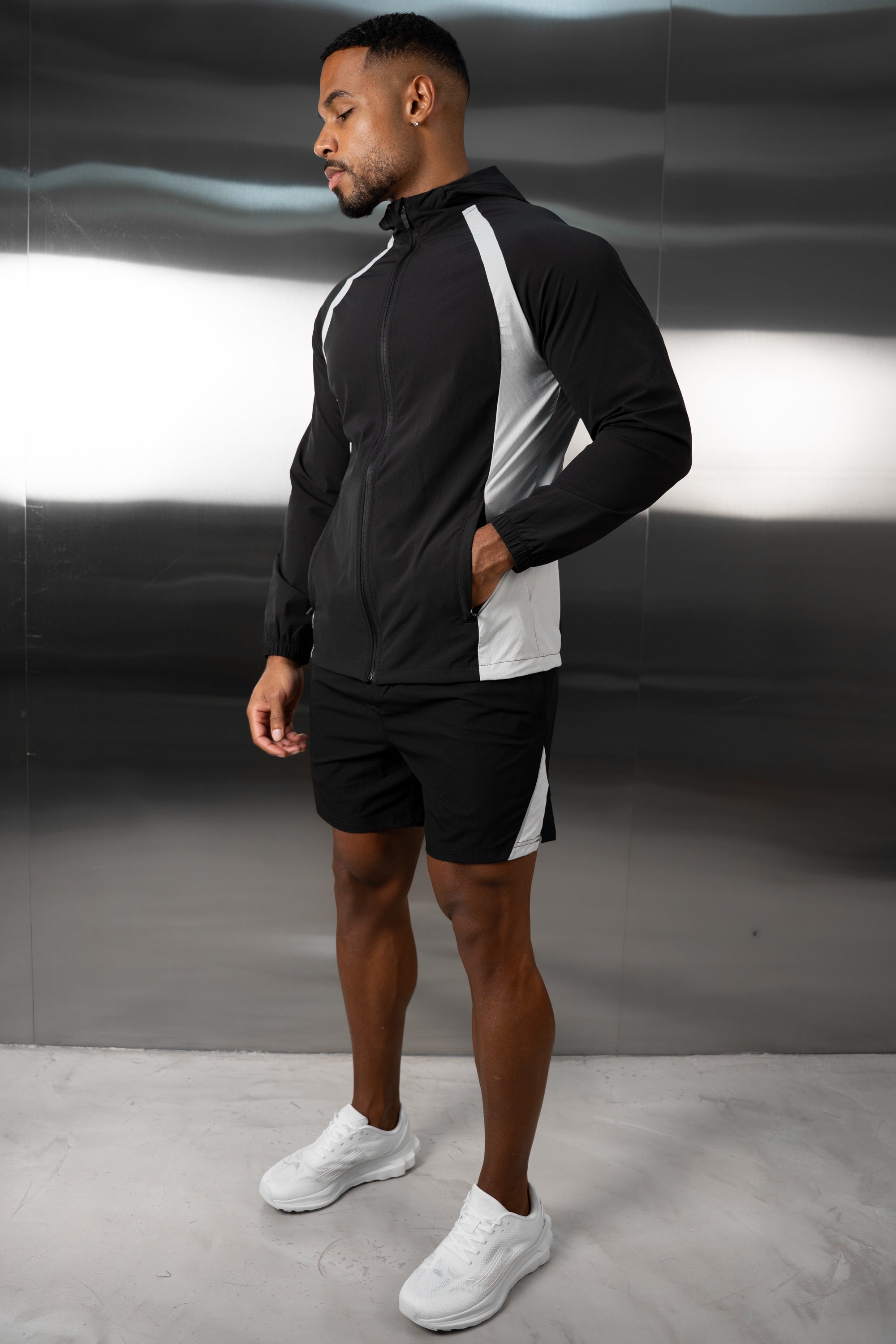 Synergy Technical Windbreaker Jacket - Black/Grey