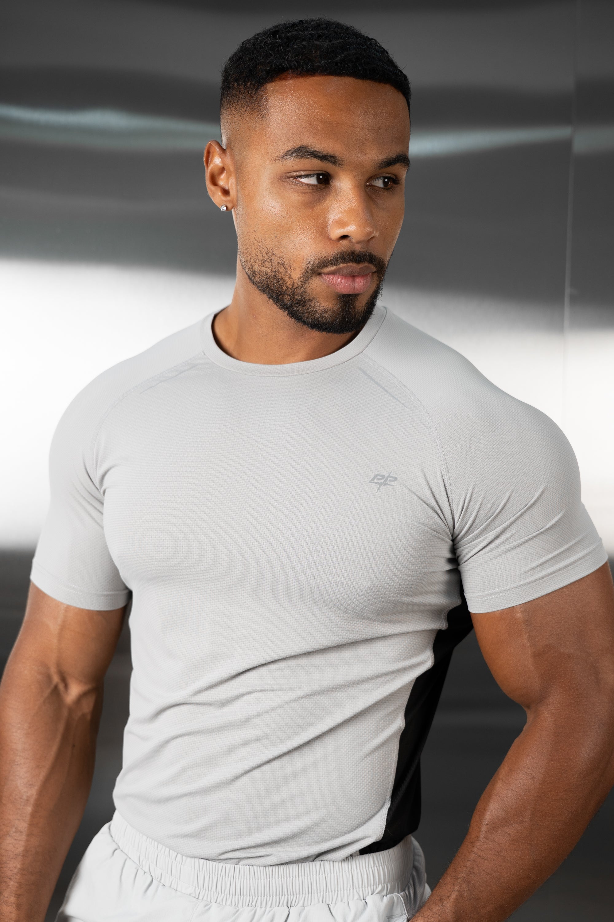Synergy Training T-Shirt - Grey/Black