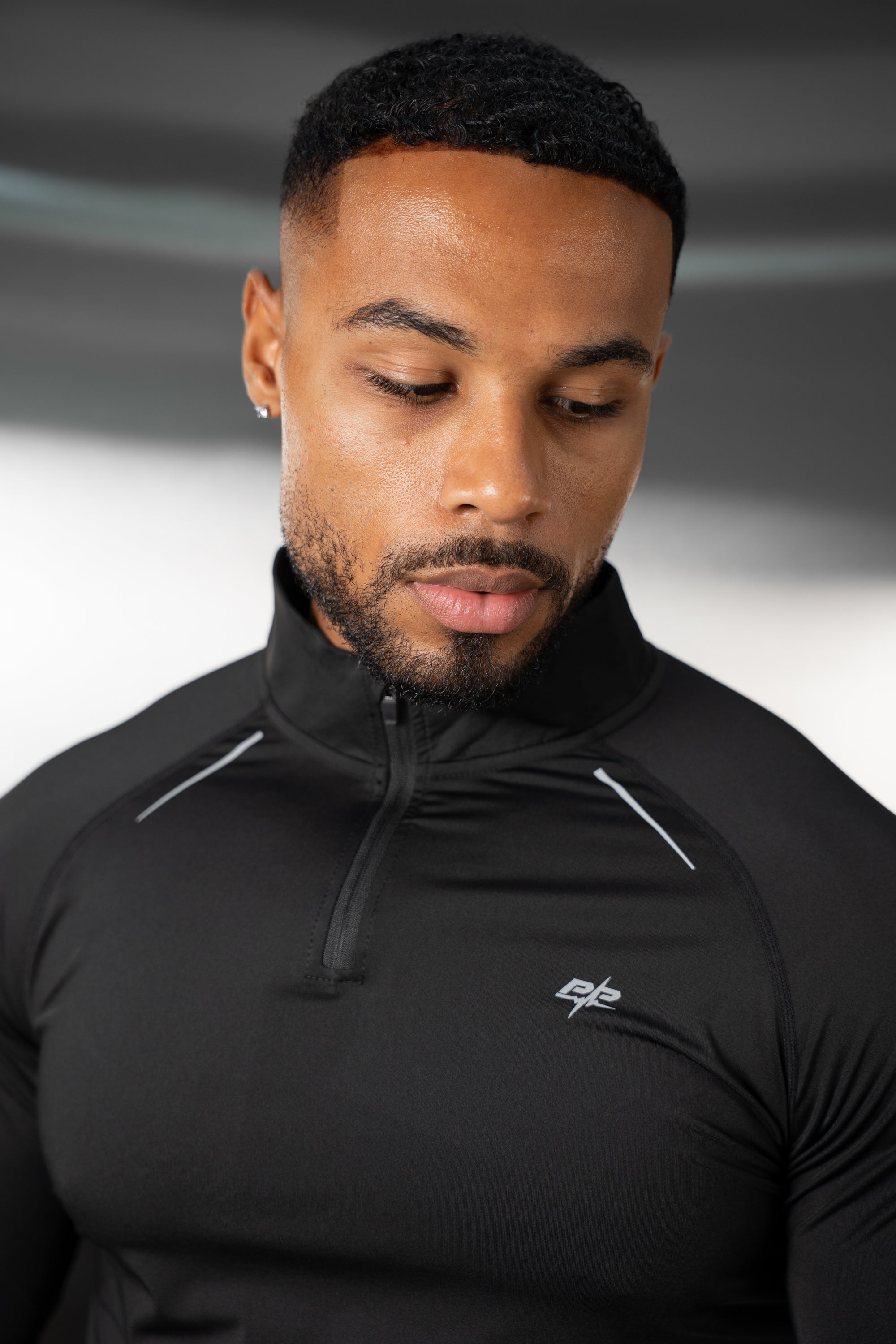 Synergy Quarter Zip Training Top - Black/Grey