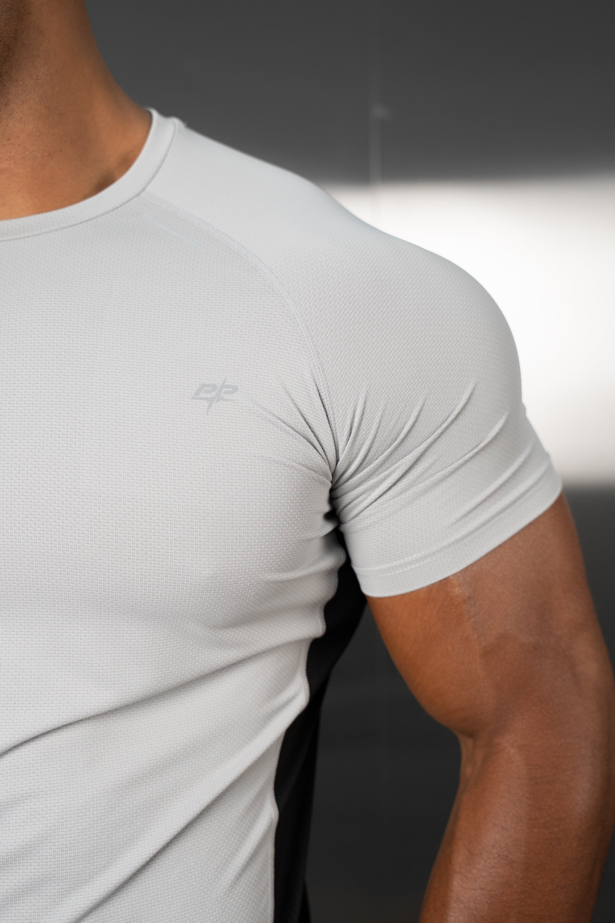 Synergy Training T-Shirt - Grey/Black