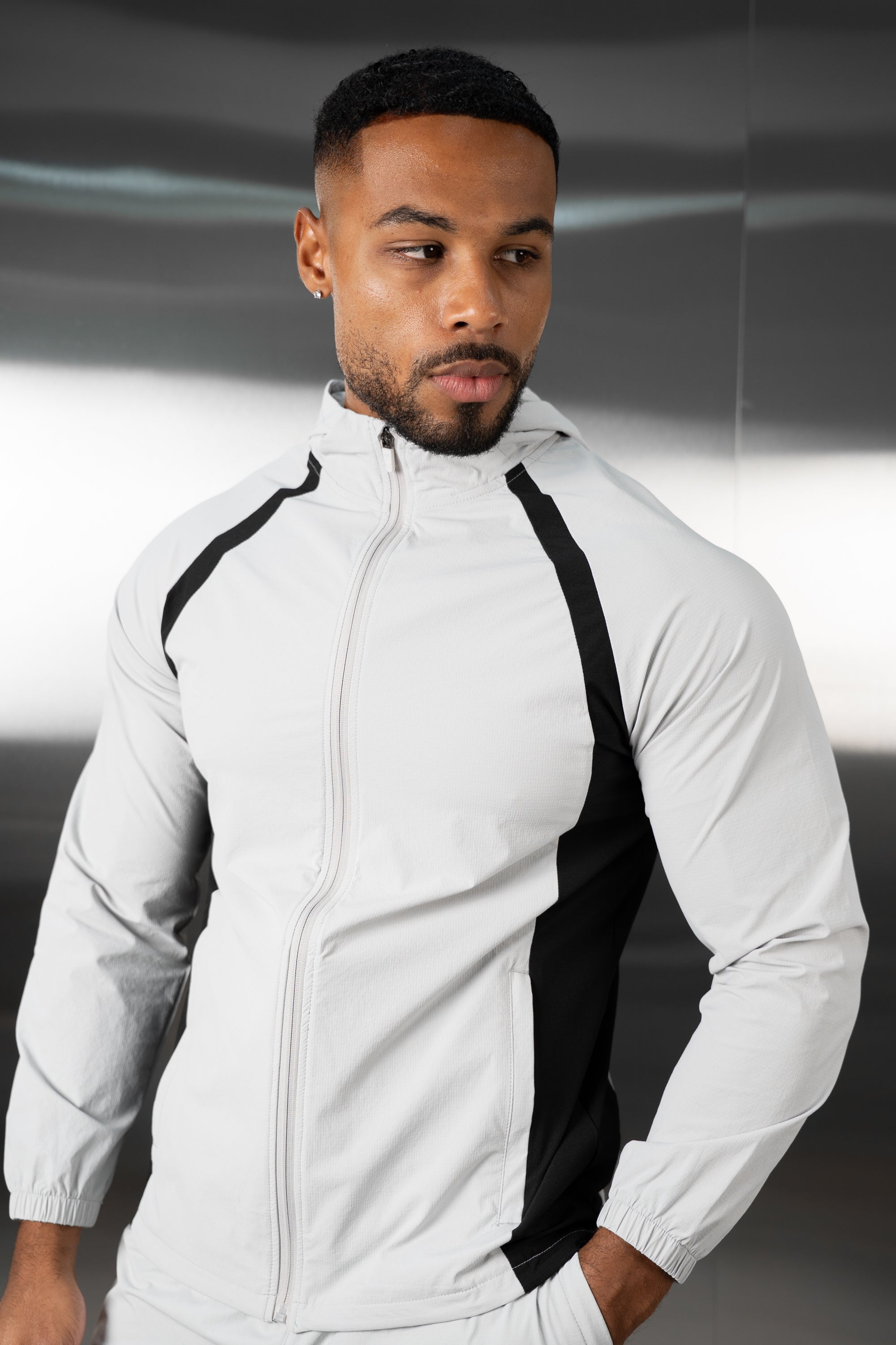 Synergy Technical Windbreaker Jacket - Grey/Black
